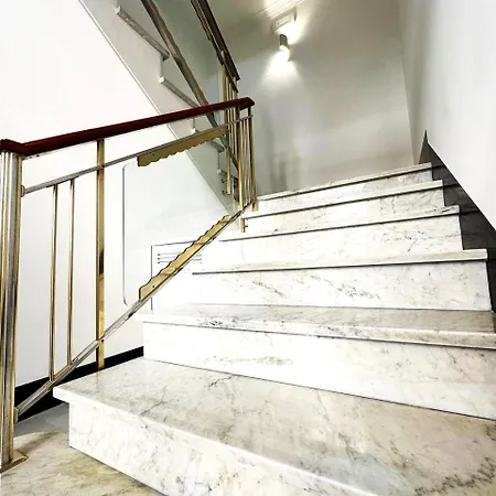 Iridion Apartament *