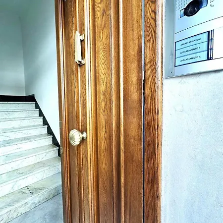 Apartament Iridion *