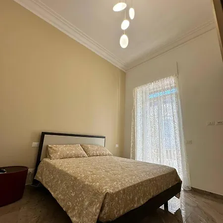 Iridion Apartment *